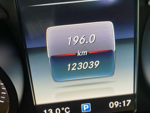 Mercedes-Benz C180 Exclusive in Namibia