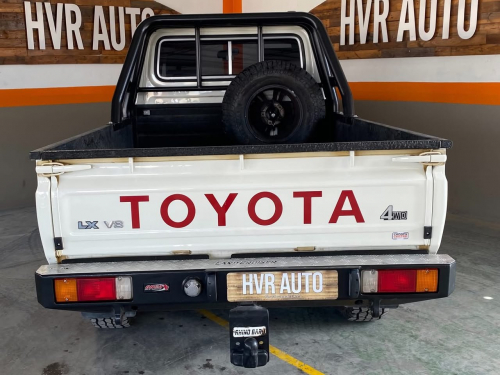 Toyota Land Cruiser 79 4.5D V8 in Namibia