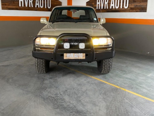 Toyota Land Cruiser VX 80 Series 4.5 EFI in Namibia