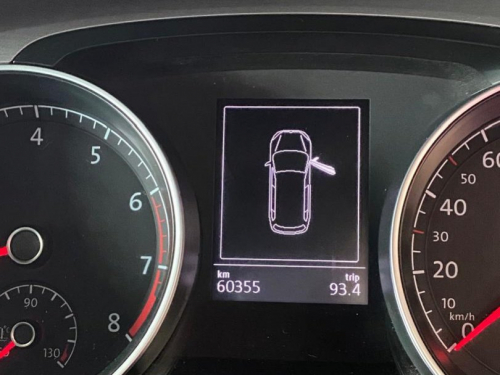 Volkswagen Golf 7 Variant TSI Bluemotion in Namibia