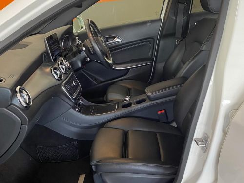 Mercedes-Benz GLA 220 4Matic in Namibia