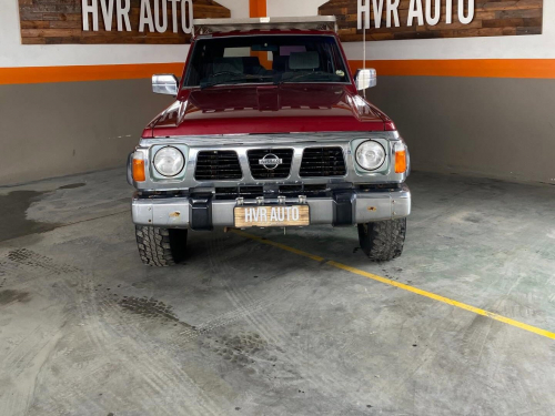 Nissan Patrol 4.2L Straight-6 4x4 in Namibia