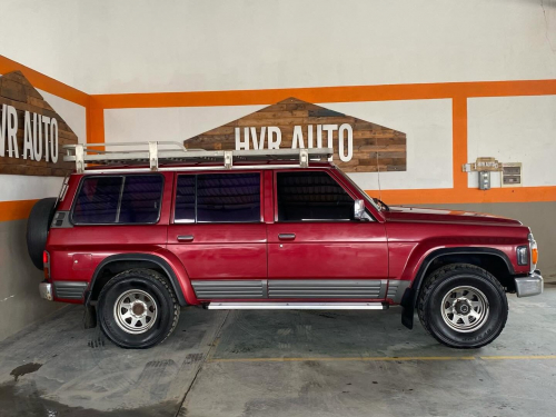 Nissan Patrol 4.2L Straight-6 4x4 in Namibia