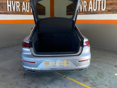 Volkswagen Arteon 2.0L TSI R-Line 4M DSG in Namibia