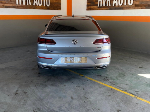 Volkswagen Arteon 2.0L TSI R-Line 4M DSG in Namibia