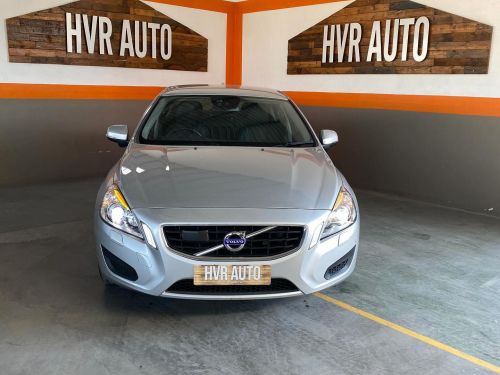 Volvo S60 T4 1.6L in Namibia