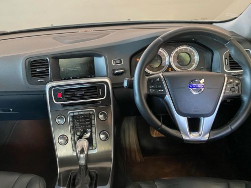 Volvo S60 T4 1.6L in Namibia