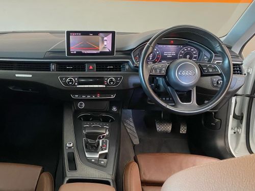 Audi A5 2.0T FSI Stronic Quattro in Namibia