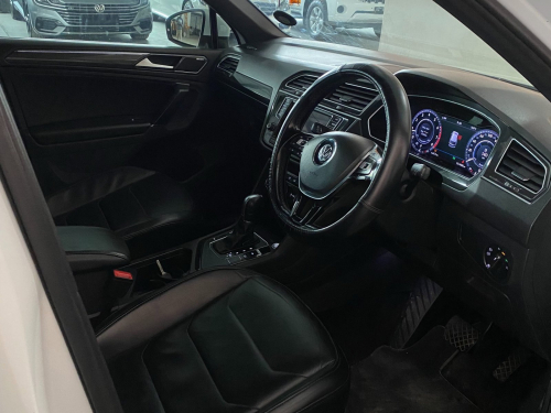 Volkswagen Tiguan R-Line 1.4L TSI in Namibia