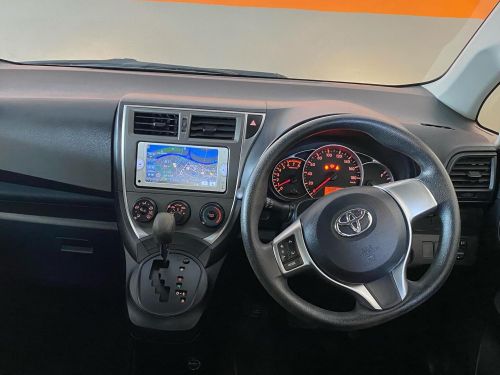 Toyota Ractis 1.3 A/T (Import) in Namibia