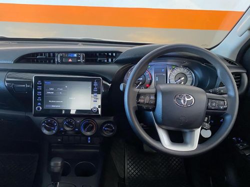 Toyota Hilux 2.4 GD-6 4X4 D/C in Namibia