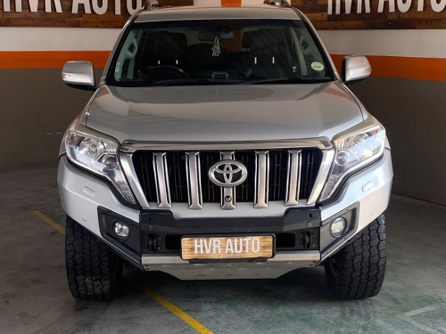 Toyota Land Cruiser Prado VX V6 in Namibia