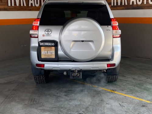 Toyota Land Cruiser Prado VX V6 in Namibia