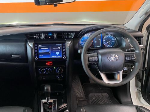 Toyota Fortuner 2.4 GD-6 in Namibia