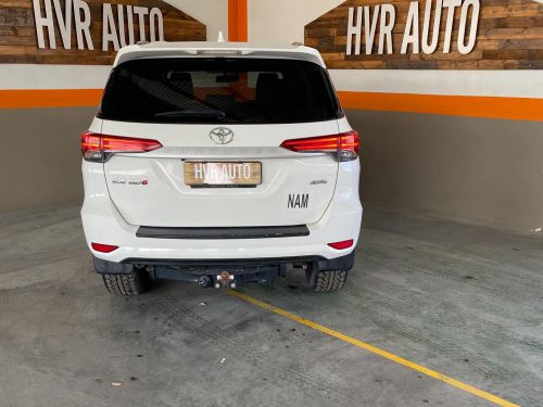 Toyota Fortuner 2.4 GD-6 in Namibia