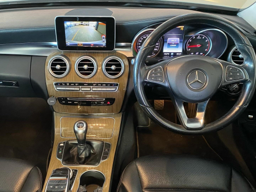 Mercedes-Benz C180 Exclusive in Namibia