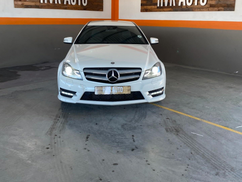 Pre-owned Mercedes-Benz C180 1.8L for sale in 