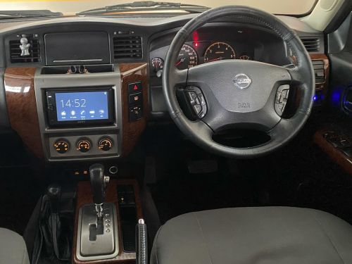 Nissan Patrol 4.8 GRX in Namibia
