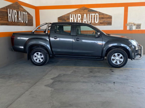 Isuzu KB240 4x4 in Namibia