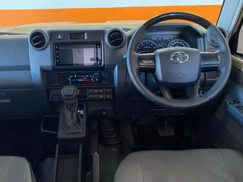 Toyota Land Cruiser 79 2.8GD-6 4x4 in Namibia