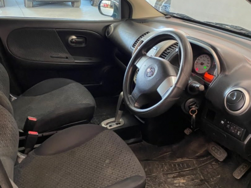 Nissan Note in Namibia