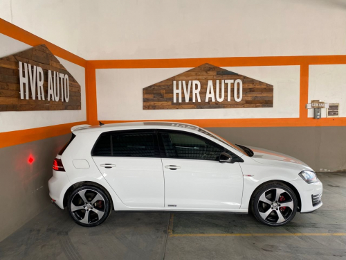 Volkswagen Golf 7 Gti 2.0L in Namibia