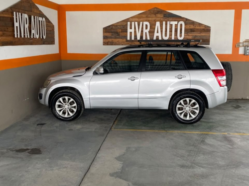 Suzuki Grand Vitara 2.4 Dune in Namibia