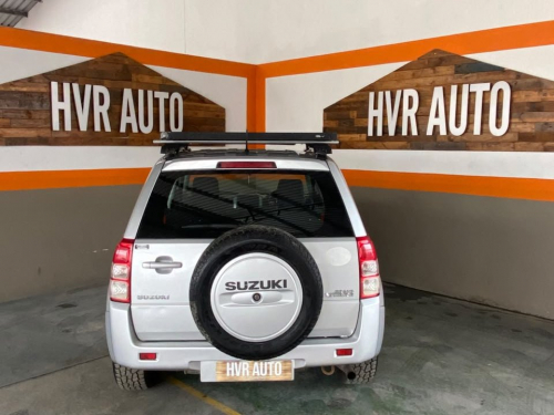 Suzuki Grand Vitara 2.4 Dune in Namibia