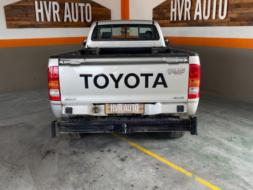 Toyota Hilux 2.5 D-4D in Namibia