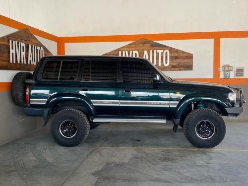 Toyota Land Cruiser VX 80 Series 4.5 EFI AWD in Namibia