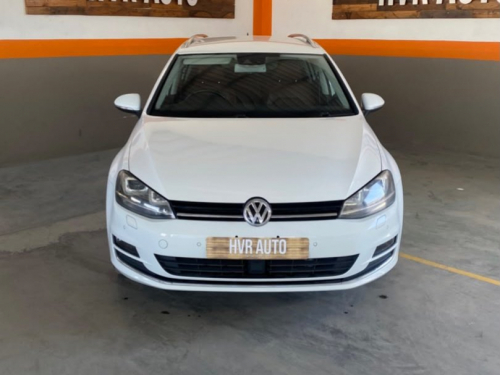 Volkswagen Golf 7 Variant TSI Bluemotion in Namibia