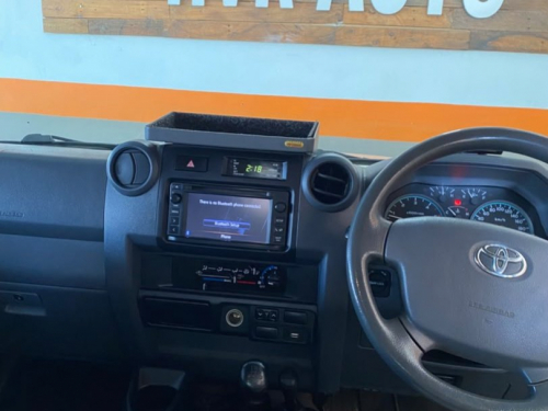 Toyota Land Cruiser V8 in Namibia