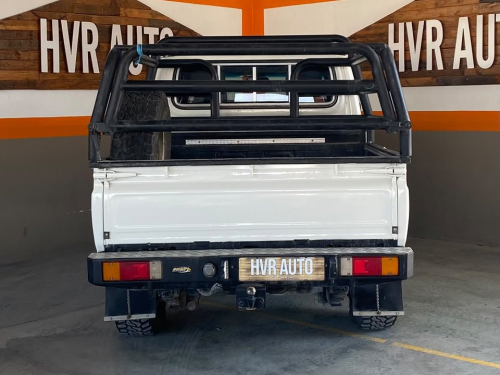 Toyota Land Cruiser V8 in Namibia