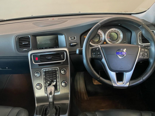 Volvo S60 T4 1.6L in Namibia