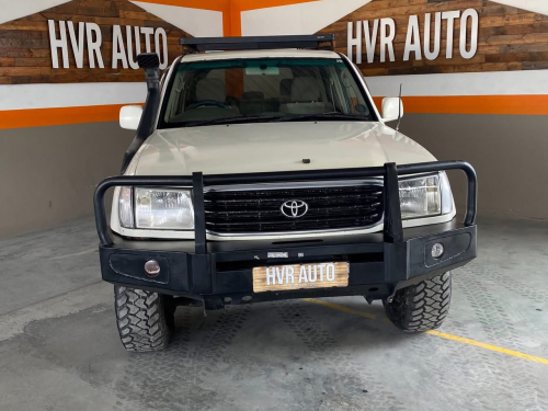 Toyota Land Cruiser 4.7 V8 in Namibia