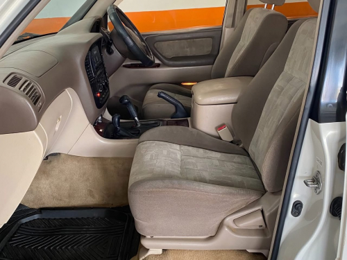 Toyota Land Cruiser 4.7 V8 in Namibia