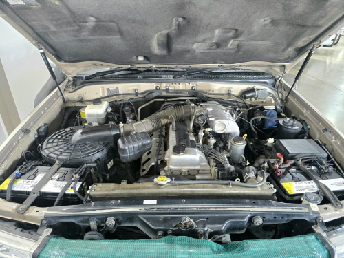 Toyota Land Cruiser 4.5 EFI 100 Series 2006 in Namibia