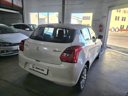 Suzuki SWIFT 1.2 GLX AMT in Namibia