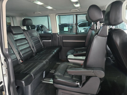 Volkswagen Volkswagen Caravelle T6 BiTdi Highline DSG 4Motion in Namibia
