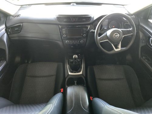 Nissan Nissan X-TRAIL 2.0 VISIA 7 SEAT in Namibia
