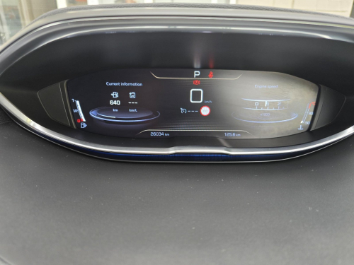 Peugeot 5008 2.0 ALLURE HDI AUTO 7 SEATS in Namibia