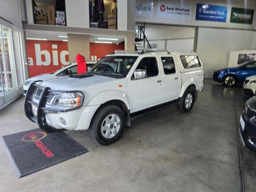 Nissan NISSAN HARDBODY NP300 2.5 TDI 4X4 D/C in Namibia