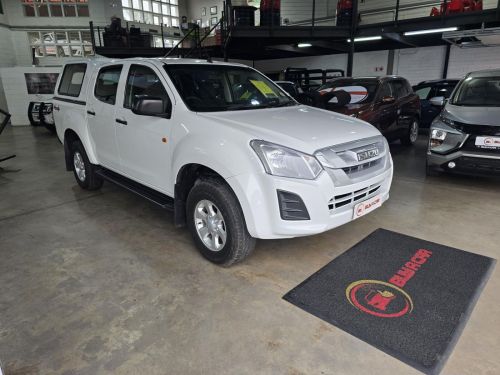 Isuzu KB 250d-Teq 4X4 HO HI Rider Pick Up Double Cab in Namibia