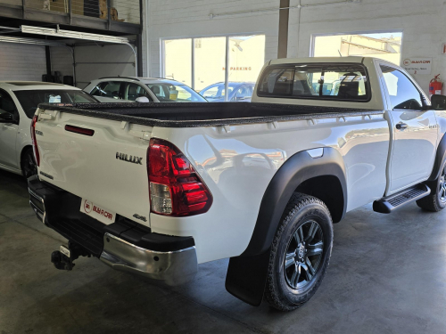 Toyota Hilux SC 2.4 GD-6 4x4 A/T in Namibia