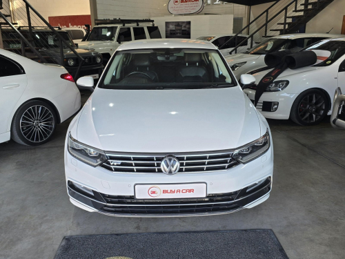 Volkswagen Volkswagen Passat 2.0 TSI R-LINE DSG in Namibia