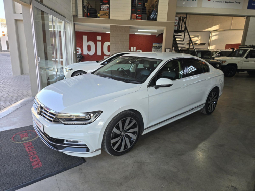 Volkswagen Volkswagen Passat 2.0 TSI R-LINE DSG in Namibia