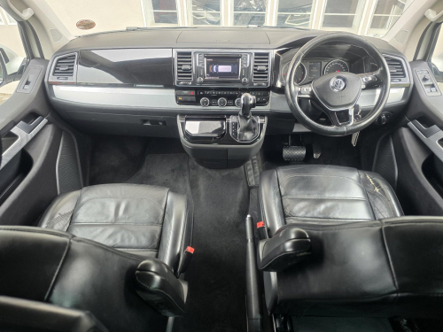Volkswagen Volkswagen Caravelle T6 BiTdi Highline DSG 4Motion in Namibia