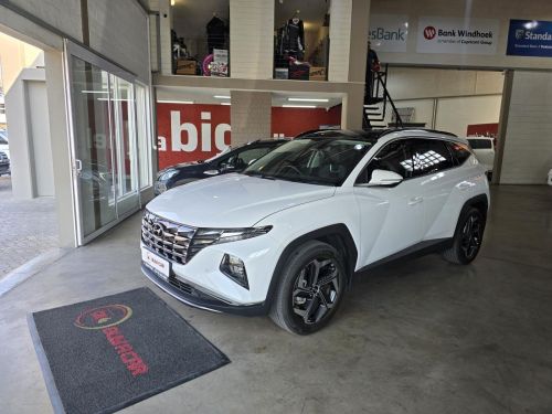 Hyundai TUCSON 2.0 A/T ELITE in Namibia