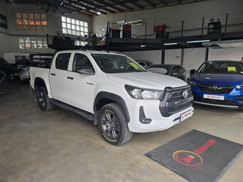 Toyota Toyota Hilux DC 2.4 4x4 Raider M/T in Namibia