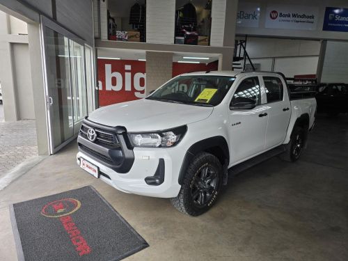 Toyota Toyota Hilux DC 2.4 4x4 Raider M/T in Namibia